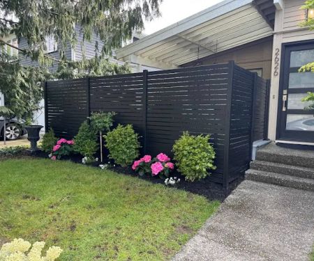 Intercrus Decks and Fences