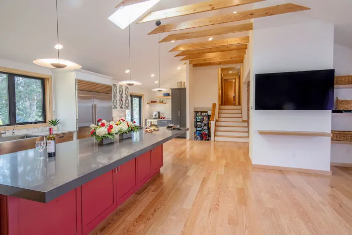 Tenhulzen Residential Picture 1