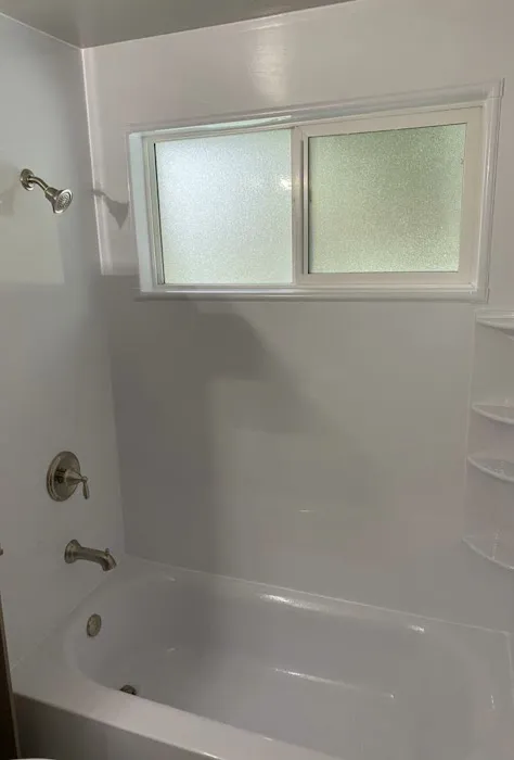 Bath Fitter Picture 9