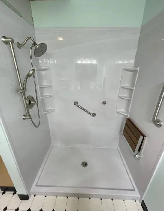 Bath Fitter Picture 1
