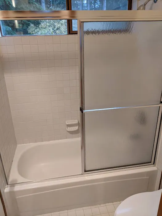 Bath Fitter Picture 8