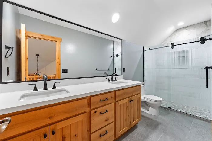 Solid Kitchen & Bath Picture 8