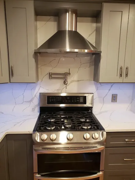 LakeFront Remodeling Contractors Picture 2