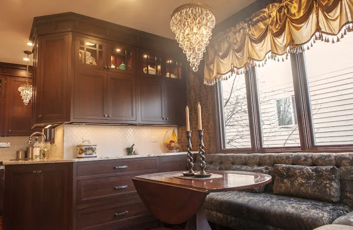 Avanti Gallery - Fine Cabinetry Picture 4