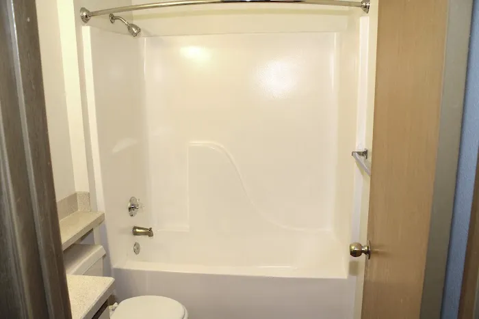 Surface Renew Inc. Picture 1