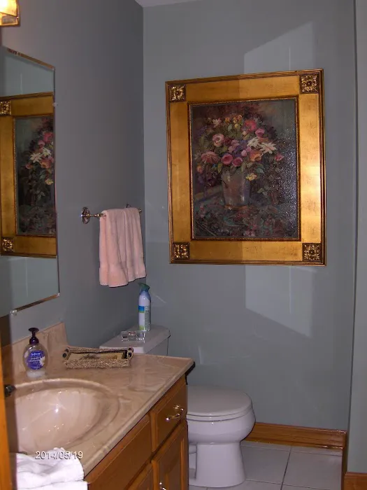 Laura's Interiors Picture 10