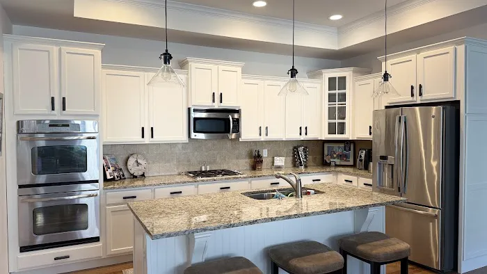 Service Doctor Remodeling and Refinishing Design Studio Picture 8