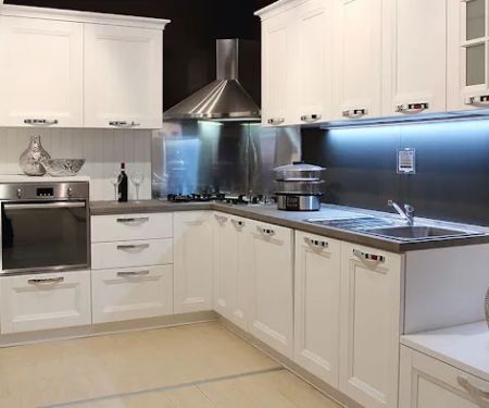 Service Doctor Remodeling and Refinishing Design Studio