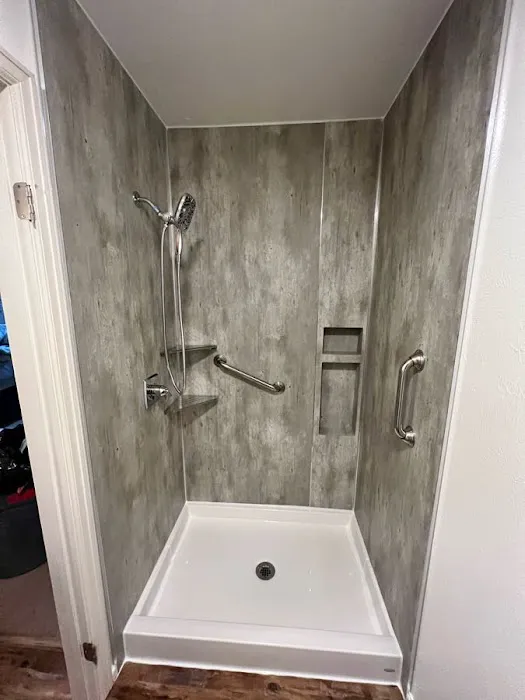 Midwest Bath Co. Picture 7