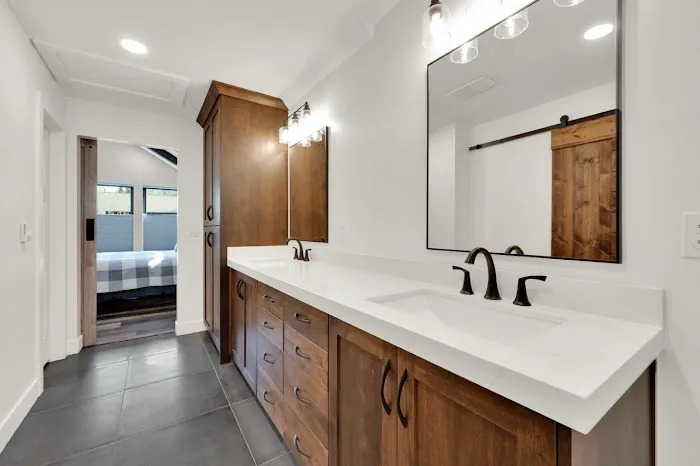 Renovation Brothers - Kitchen and Bath Remodeler Picture 3
