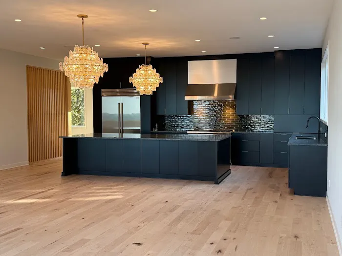 Mora Builders and Remodelers Picture 1