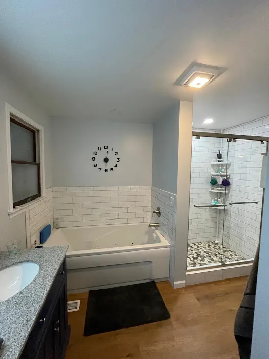 Silva's Remodeling Picture 9