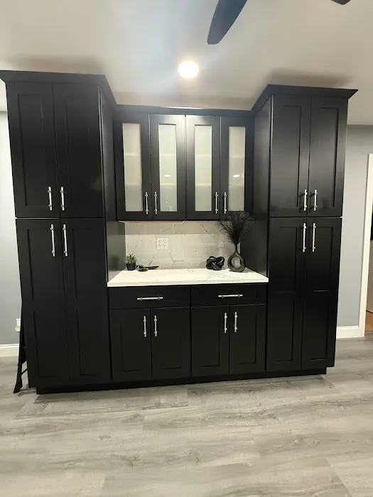 Heartland Cabinetry Picture 5