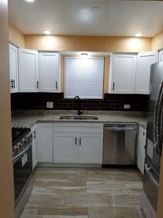 Design City Cabinets Inc. Picture 3