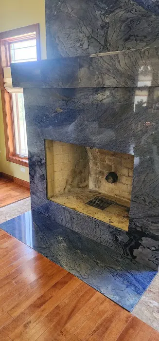Portillo's Granite and Cabinets Picture 10
