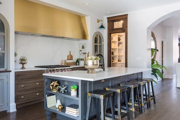 Brakur Custom Cabinetry Inc Picture 7