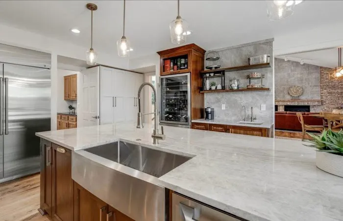 MD Stone Crafters | Denver, Colorado Granite and Quartz Countertop Store Picture 3