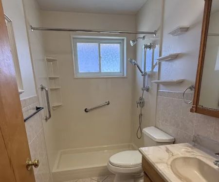 Bath Fitter