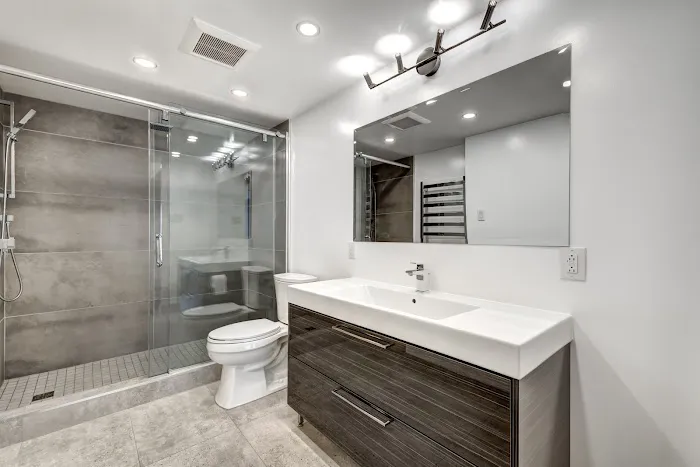 RenoVi Bathroom & Kitchen Remodel Picture 3