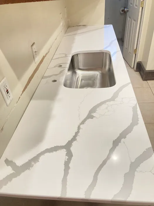 ALEXA GRANITE Picture 1