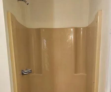 Duraspray Bathtub & Tile Refinishing