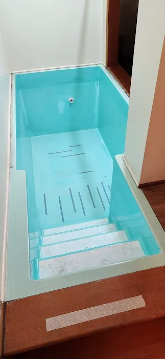 Duraspray Bathtub & Tile Refinishing Picture 8