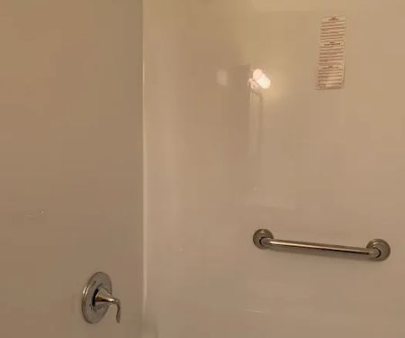 Bath Fitter