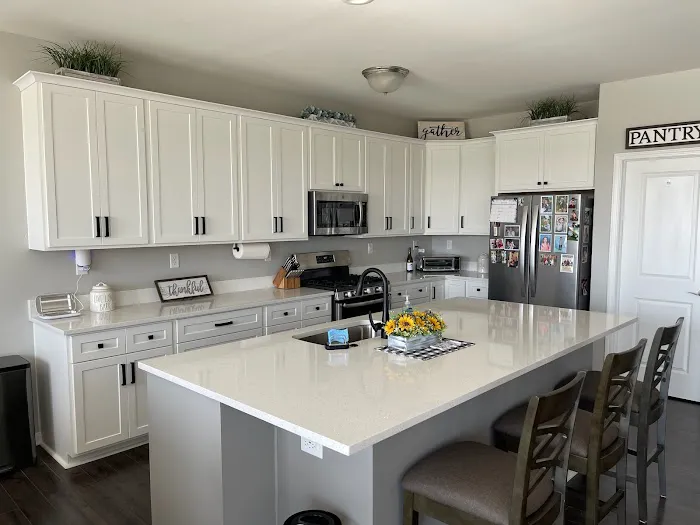 Modern Kitchens USA Picture 2