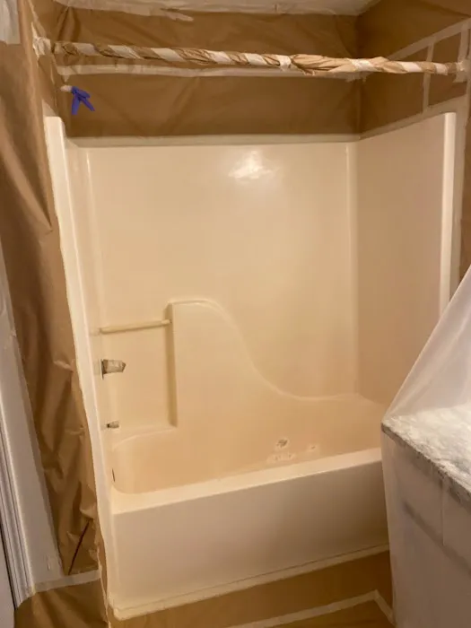 Gulf Coast Tub Repair and Refinishing Picture 1
