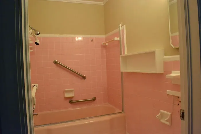 Glaze Pro, Llc Bathtub Repair & Tub/Tile Refinishing Picture 4