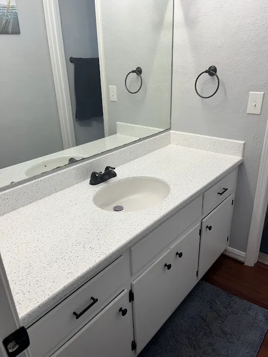 Glaze Pro, Llc Bathtub Repair & Tub/Tile Refinishing Picture 9