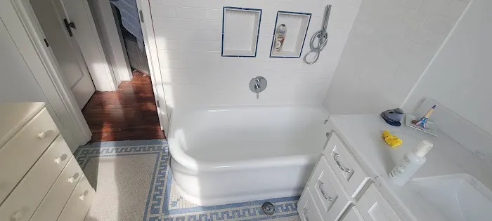 Revitalize Refinishing, LLC Picture 3