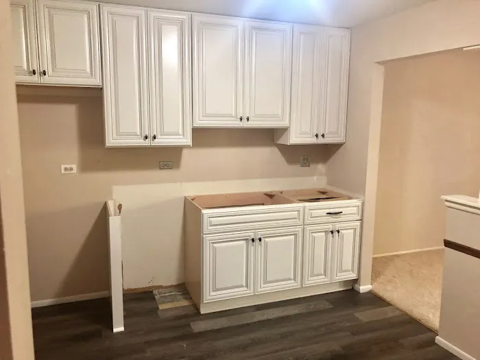 Wolf Cabinetry & Granite Picture 10