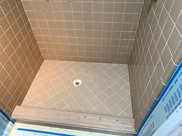 Divine Refinishing Inc Bathtub & Tile Refinishing FL Picture 3