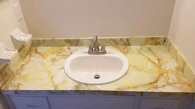 Divine Refinishing Inc Bathtub & Tile Refinishing FL Picture 7