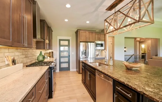 Prestige Custom Stone Picture 7