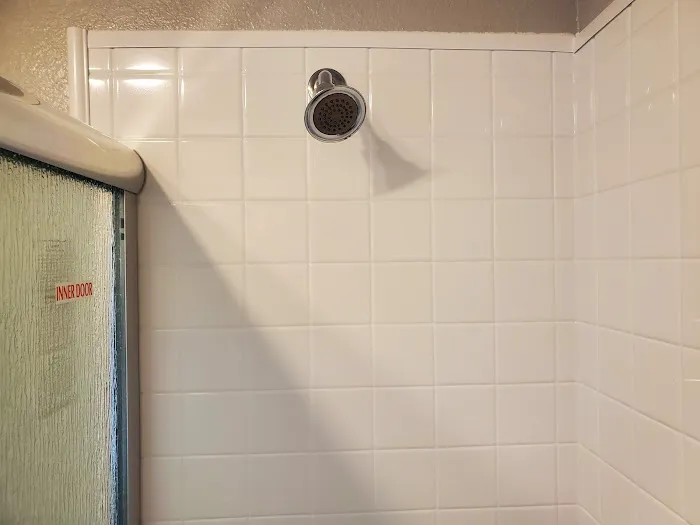 Bath Fitter Picture 6