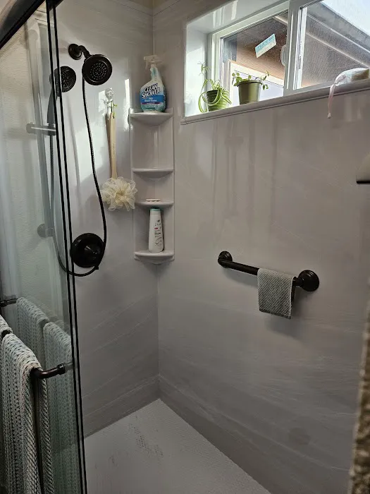 Bath Fitter Picture 3