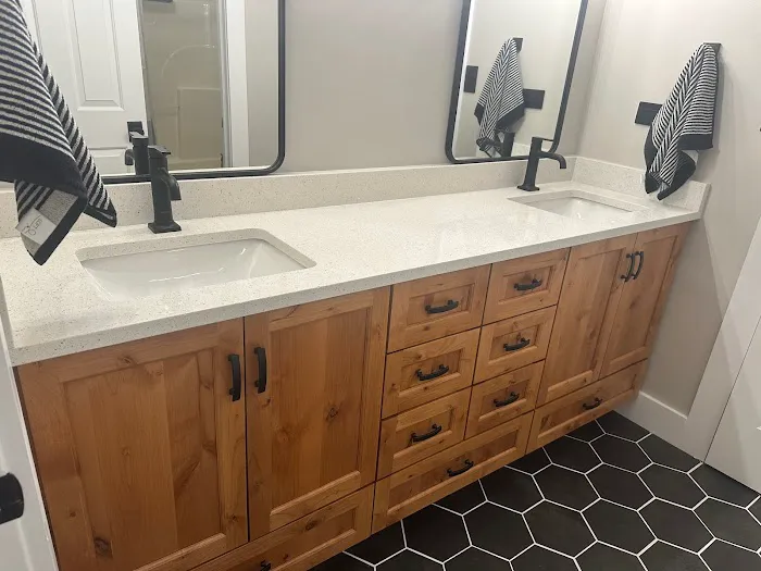 Jason Hendron Construction, LLC. Cabinet & Countertop Sales Picture 5