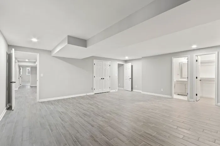 BusyBee Bathroom Remodeling & Kitchen Picture 3