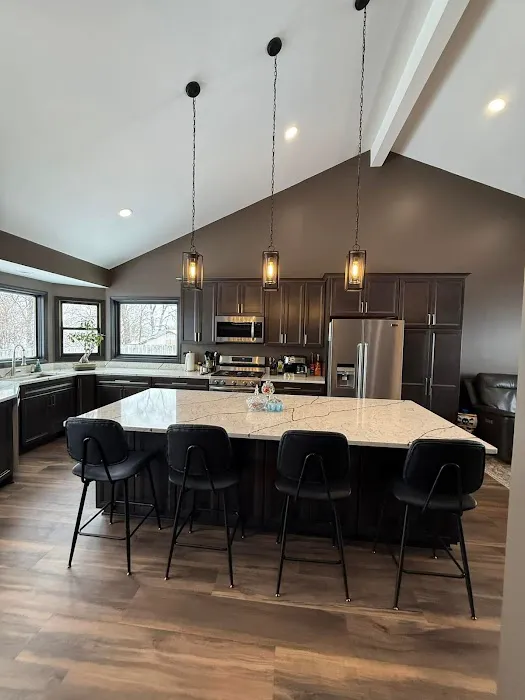 Risen Renovations LLC Picture 1