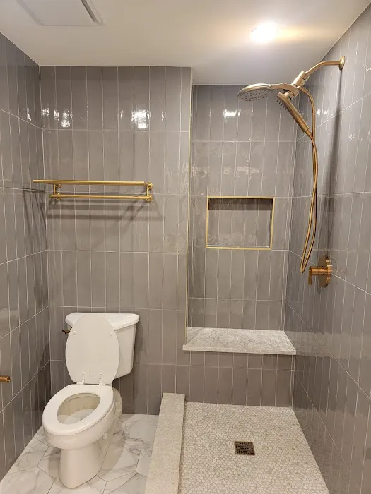 RoMax Bathroom Remodeling Contractors Picture 6