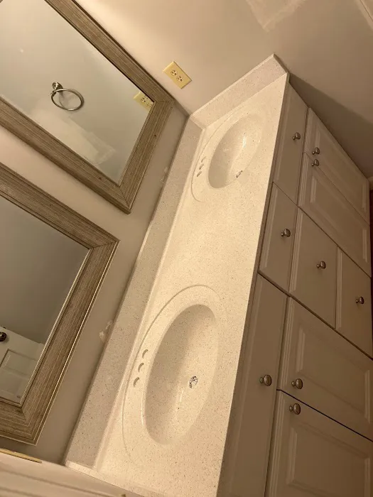 GS Reno Innovation LLC & Duck Shower. Picture 7