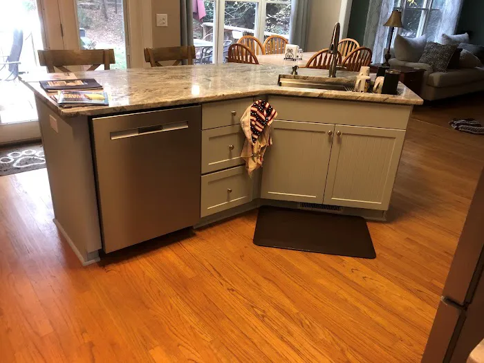 Kitchen Tune-Up Raleigh NW Picture 1