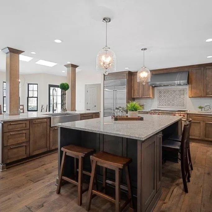 Biron Home & Design Picture 8