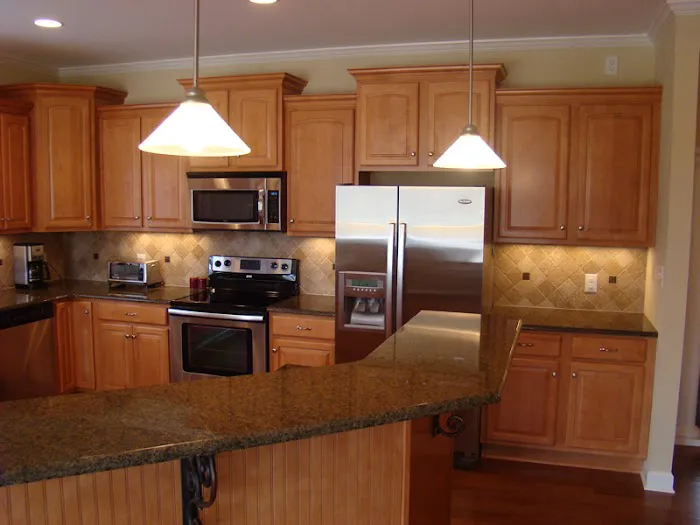 Carolinas Custom Kitchen & Bath Center Picture 9