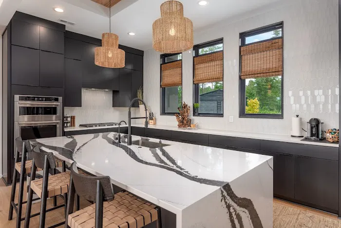 Carolinas Custom Kitchen & Bath Center Picture 3