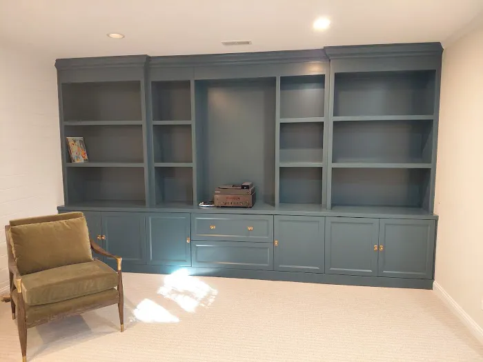 HTW CABINETS AND WOODWORKING CO. INC Picture 5