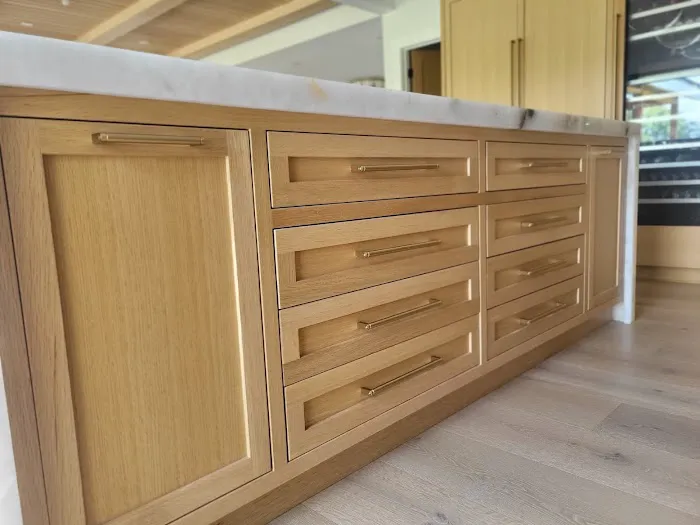 HTW CABINETS AND WOODWORKING CO. INC Picture 8