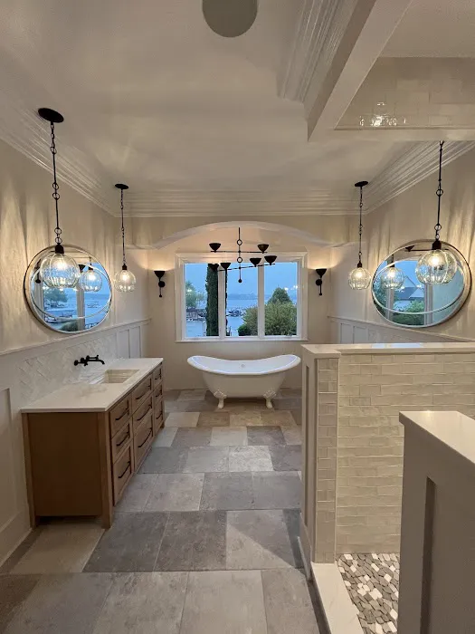 Nicholas Tile & Bath Picture 10